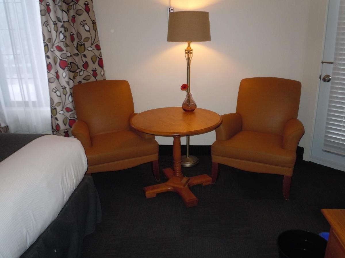 L'Auberge Du Lac St-Pierre Trois-Rivieres Luaran gambar