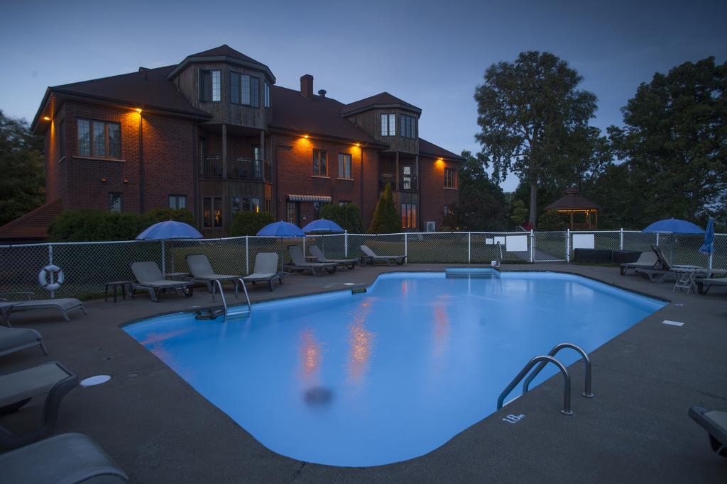 L'Auberge Du Lac St-Pierre Trois-Rivieres Luaran gambar